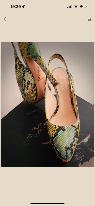 Туфли Prada женские