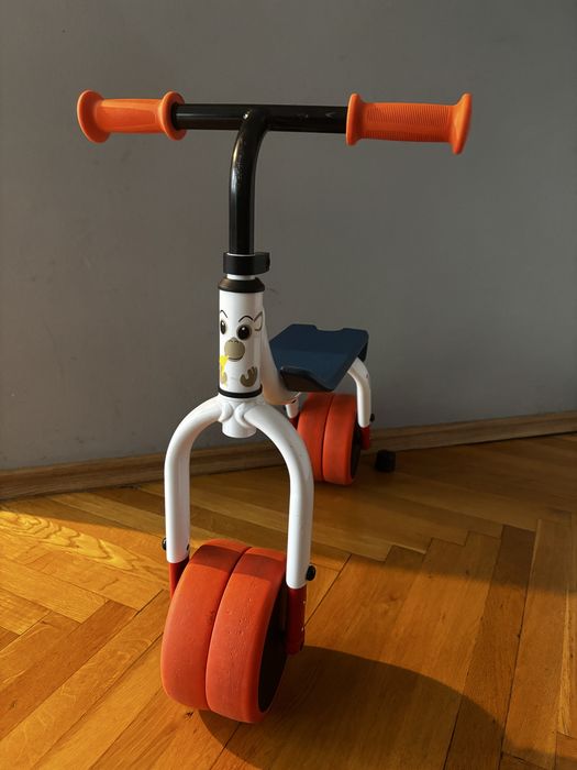 rowerek biegowy 4 kola decathlon