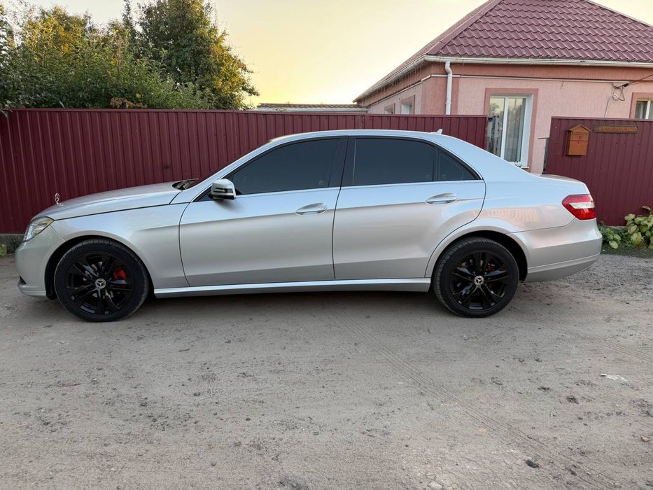 Мерседес  e klasse w212