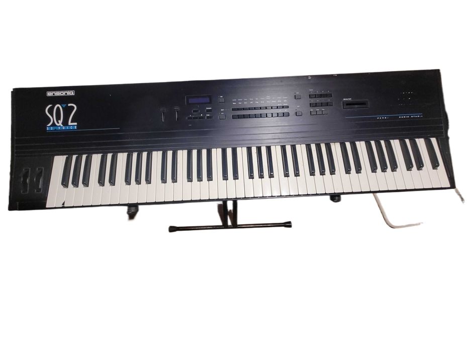 KEYBOARD SQ-2  ENSONIC piano+ syntezator