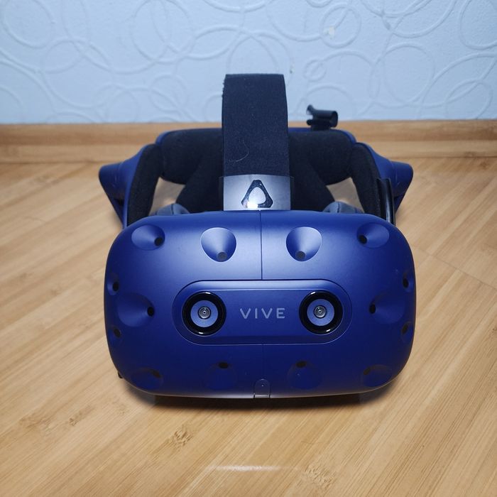 2 VR Шлема Valve Index и HTC Vive Pro