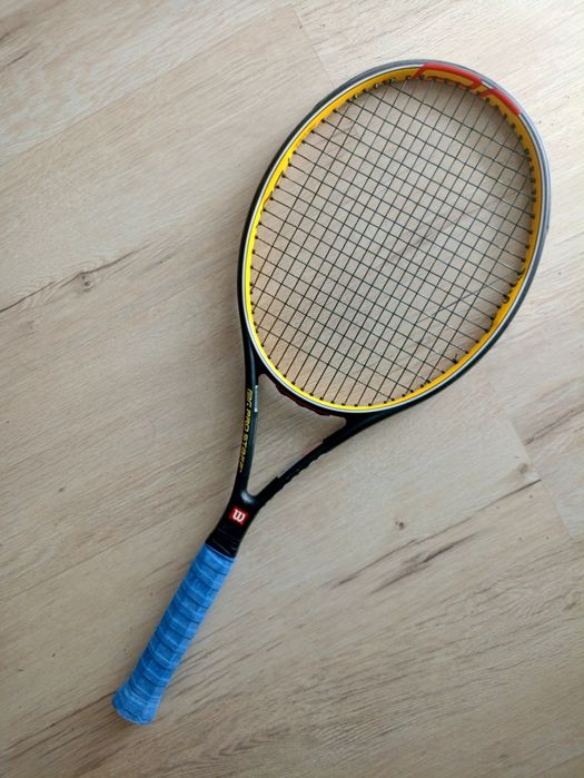 Wilson Pro Staff ￼HYPER CARBON TOUR95 Wilson Pro Staff Tour 90 6.0 PL 107 Hyper Carbon 4 3/8