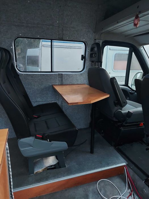 Kamper , specjalny kempingowy, 4 osobowy, Campervan, dmc 3300kg