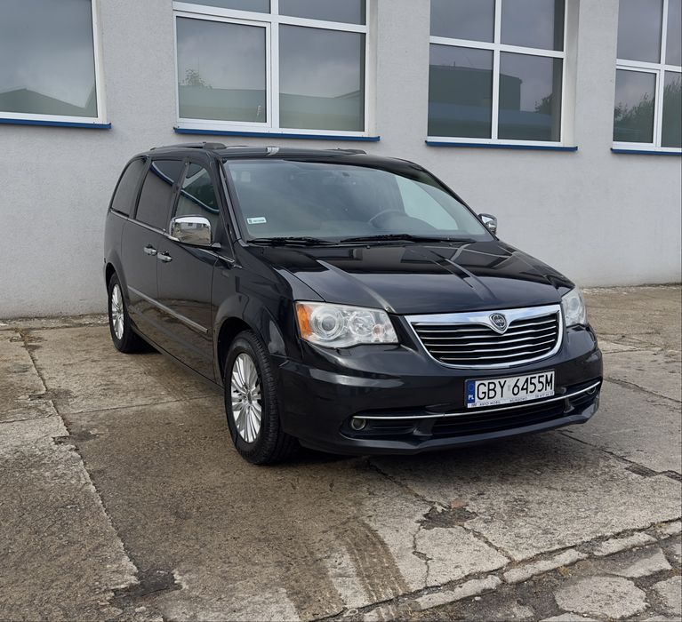 Lancia Voyager