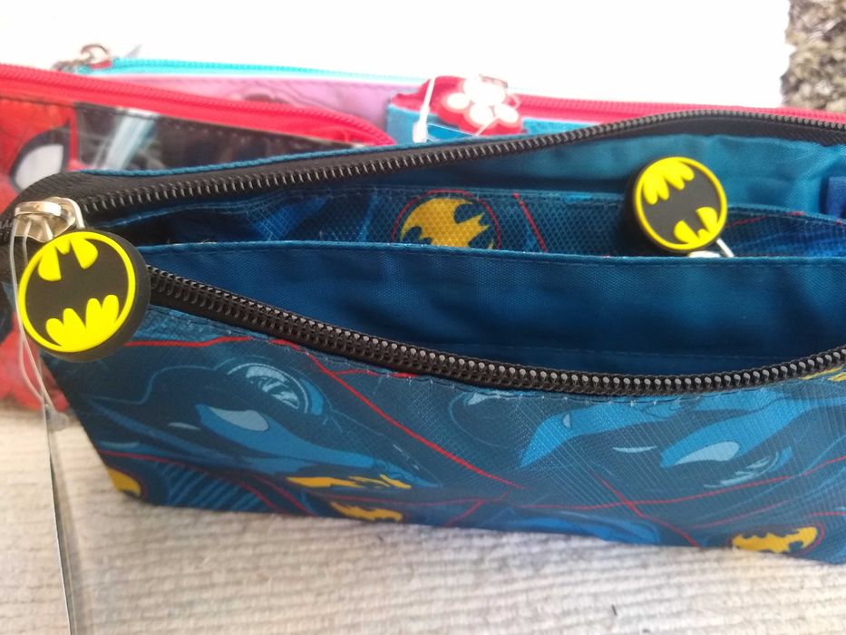 Bolsa para lápis ou documento infantil, vários personagens