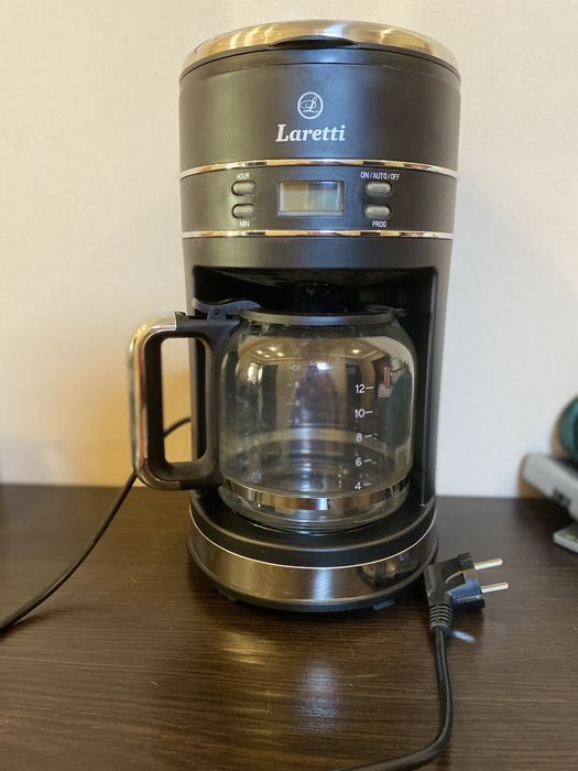 Кавоварка Laretti LR 7907 чорний