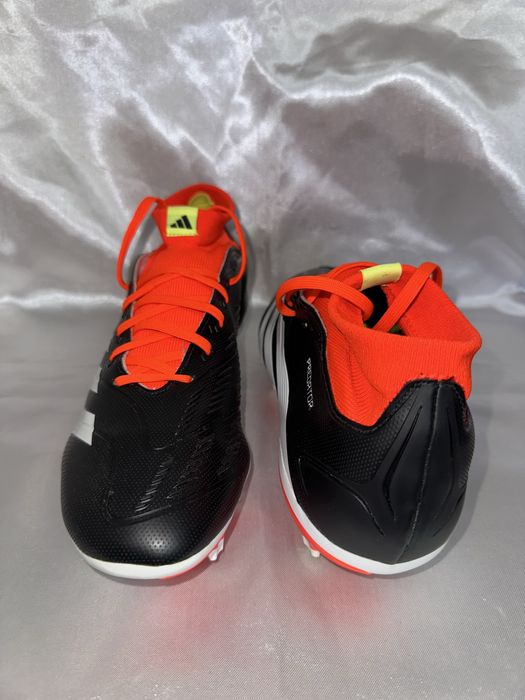Бутси, копачки Adidas Predator League FG, розмір 42.