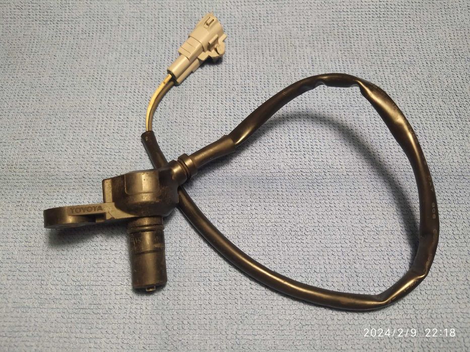 Датчик скорости Toyota Corolla Auris 89413-64010