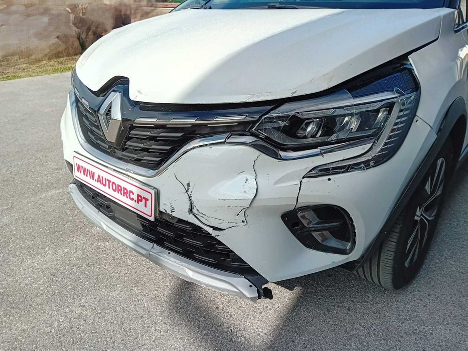 Renault Captur 1.0 tce Exclusive Bi-fuel - Nacional ( pequeno sinistro )