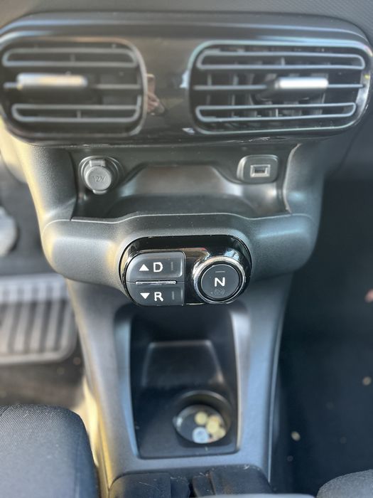 Продам автомобіль Citroen C4 Cactus