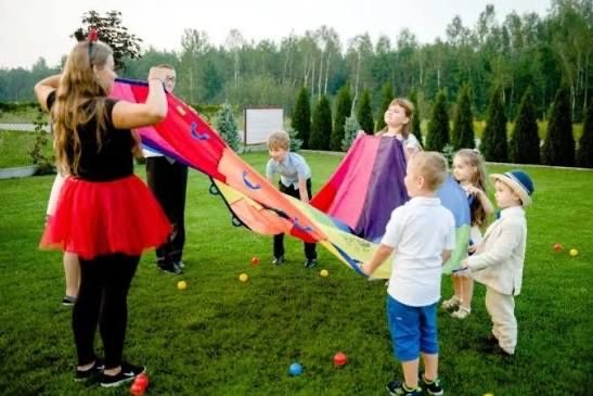 animacje na urodziny wesela imprezy ANIMATORKI ATRAKCJE DLA DZIECI