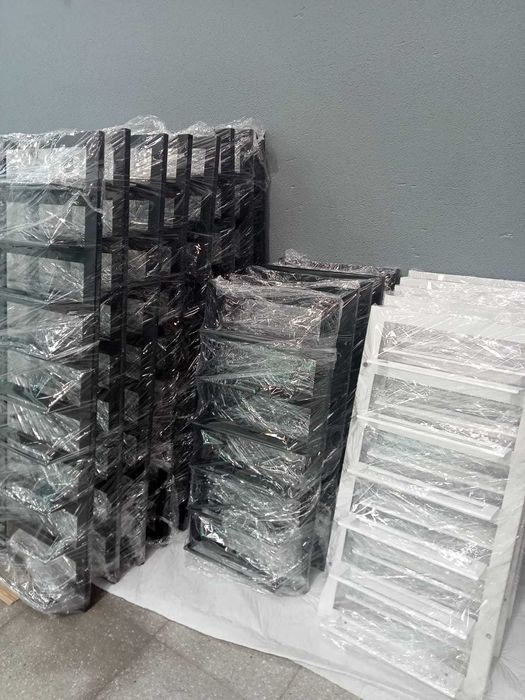 Garrafeira de parede/Suporte para garrafas - 6 garrafas