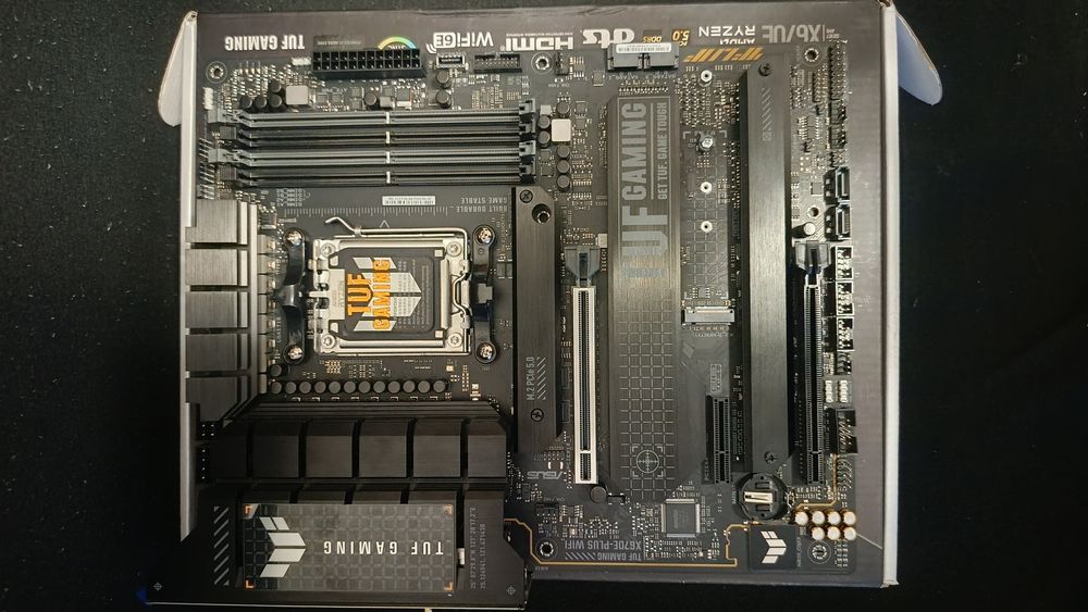 Asus tuf gaming x670e plus wi-fi