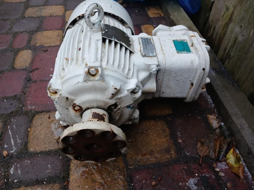 Електродвигатель