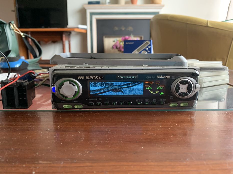 Radio samochodowe na MiniDisc Pioneer