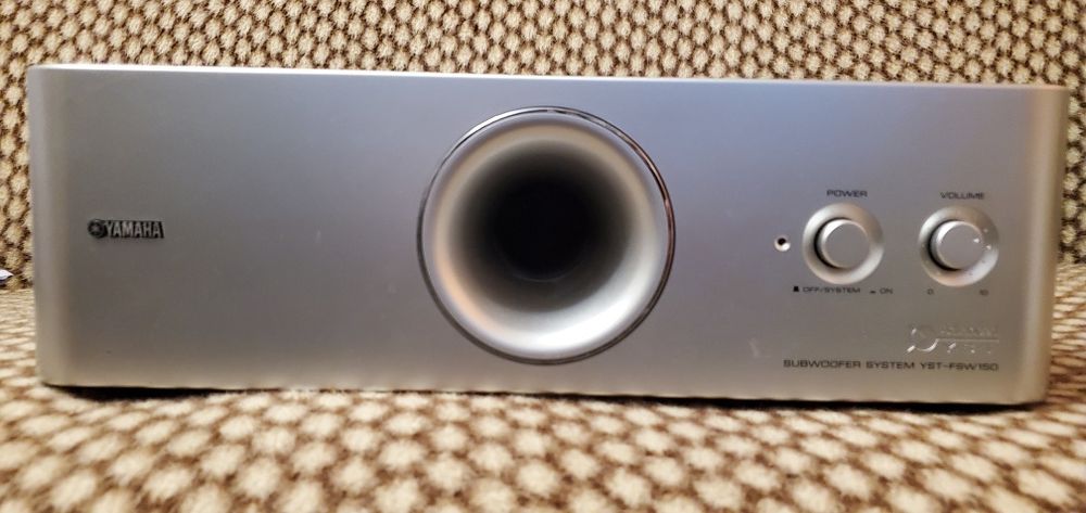 Сабвуфер YAMAHA YST-FSW 150