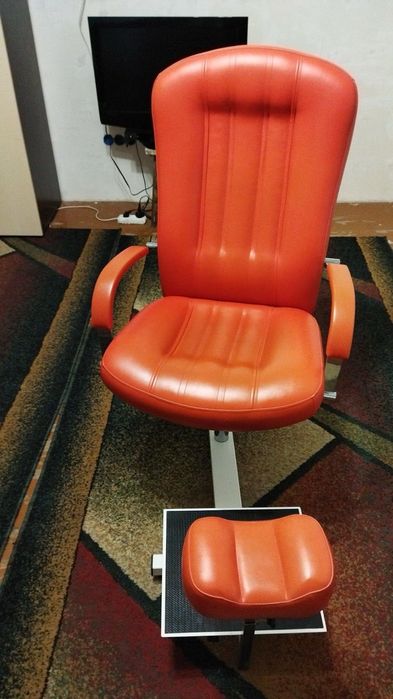 Крісло для педикюру , педикюрне крісло