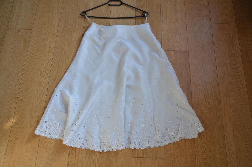 spódnica 100% jedwab Silk Manson r. 36/38 z haftem