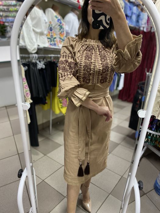 Вишита сукня .сукня вишита .льонова вишита сукня .сукня святкова 46.48