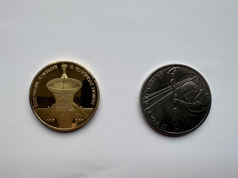 Dwa medale: Święty Jan Paweł II + Dzwon Zygmunta Kraków