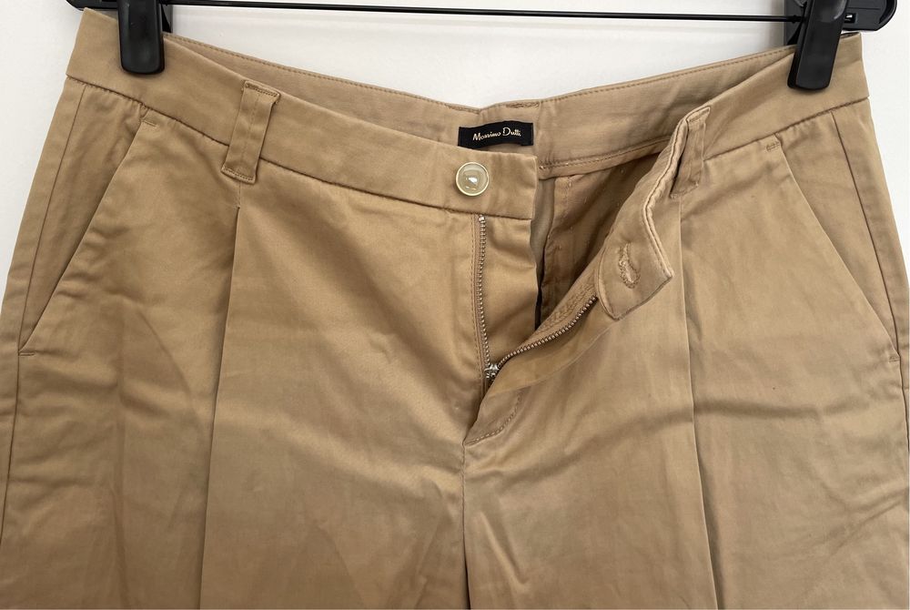 Calças bege (Massimo Dutti, tamanho 40)