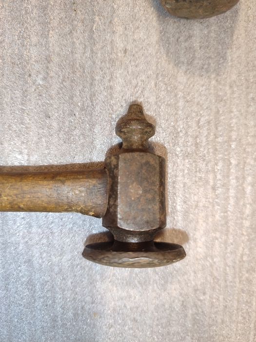 Інструмент для рихтування