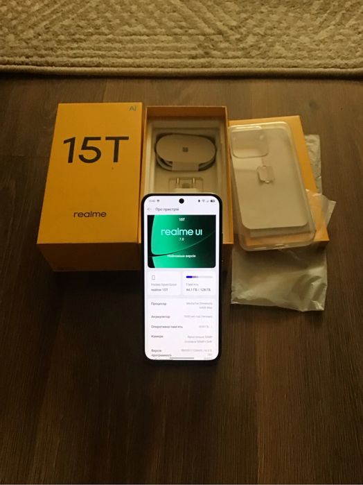 Realme 15t 8/128 global