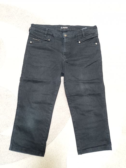 Джинсовые капри.