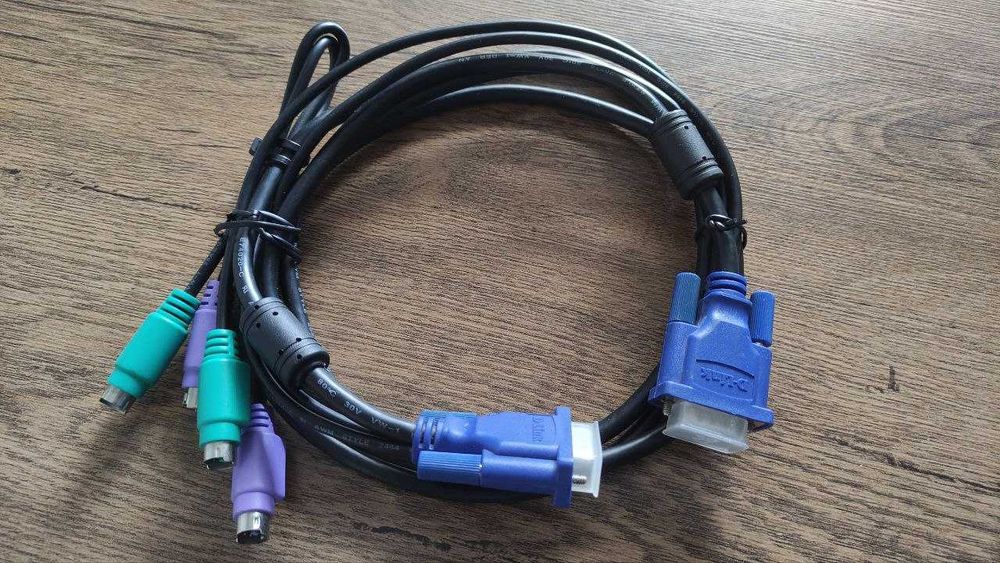 Продам комплект кабелей D-Link DKVM-CB для KVM-переключателей, 1.8м