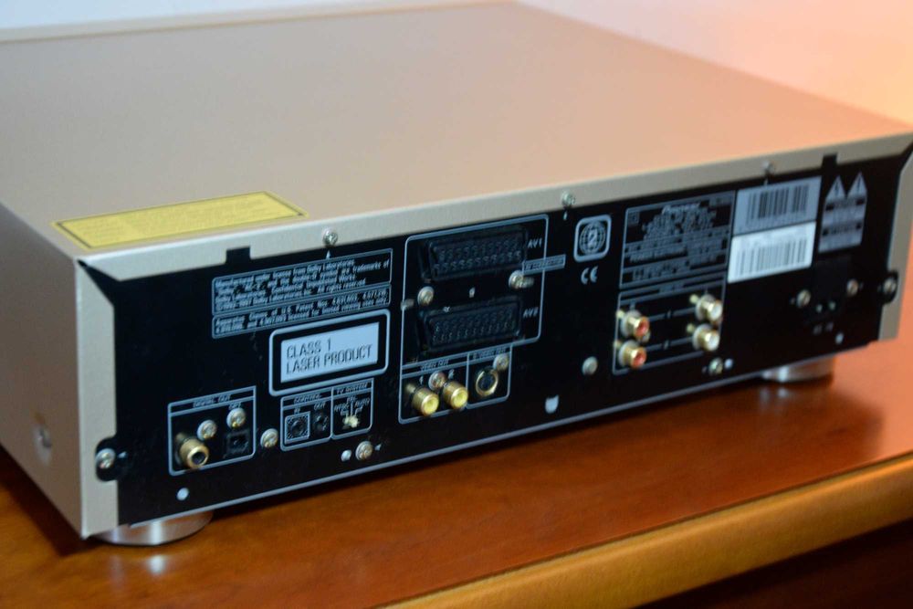 Leitor Pioneer DV 717