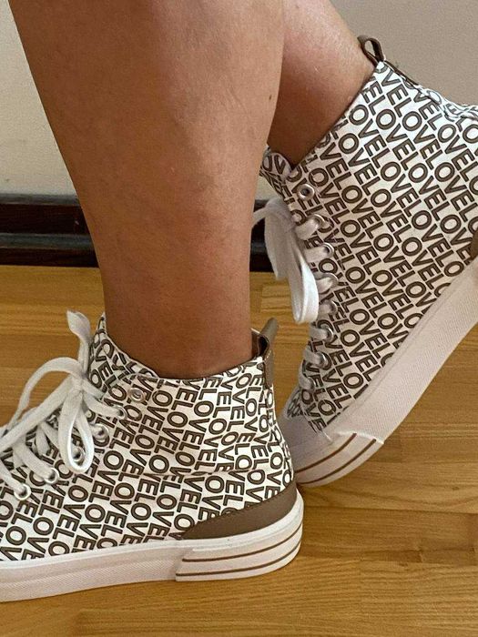 Кеди Graceland нові