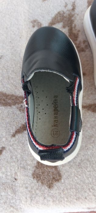 Продам дитячі кеди