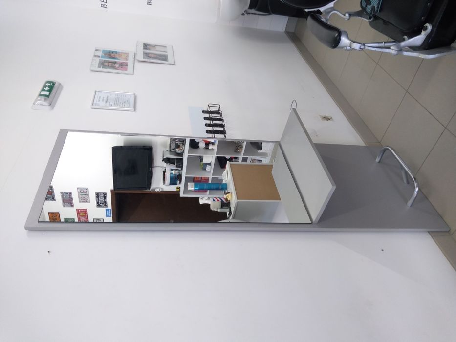 Barber/Hairdresser Counter64729934723586121