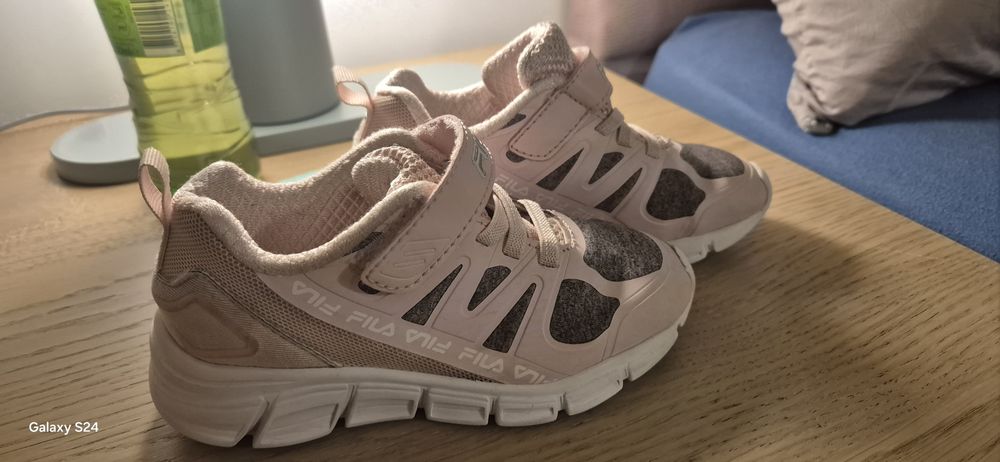 Ténis fila tamanho 26