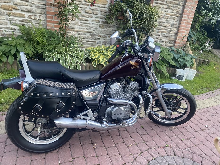 Honda Shadow VN-400 Custom