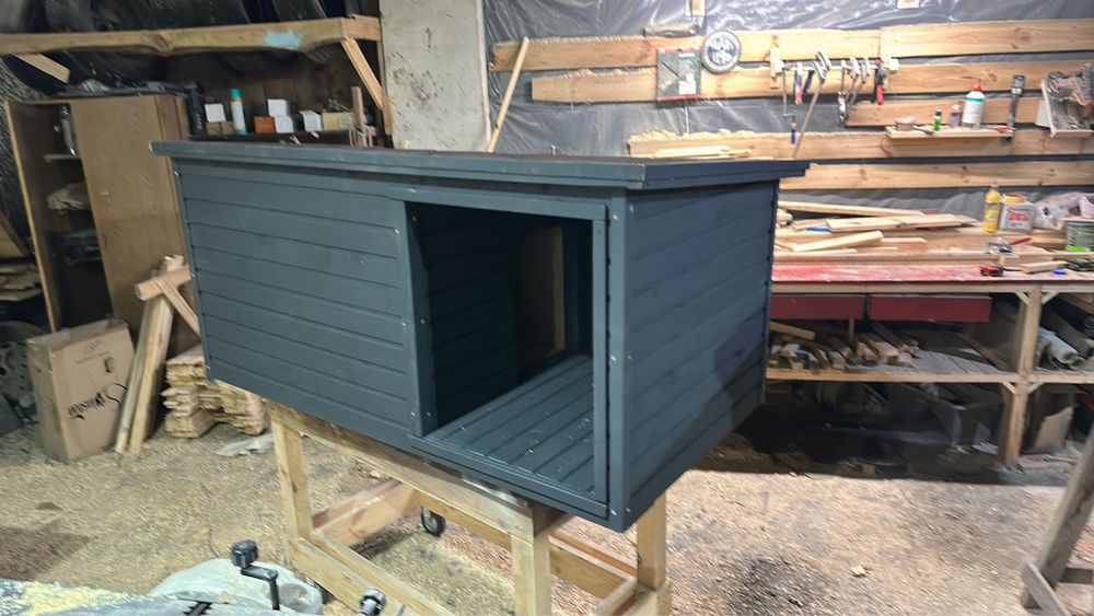 будка для собаки з тамбуром