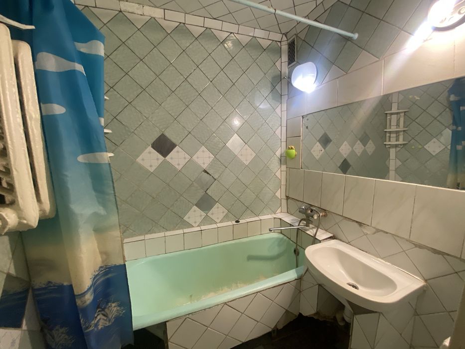 Продам трикімнатну квартиру Соляні