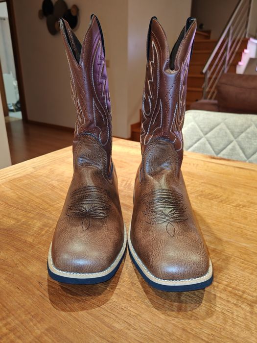NOVAS A ESTREAR! Botas Cowboy (Texanas) - Cano Médio - Tamanho Único