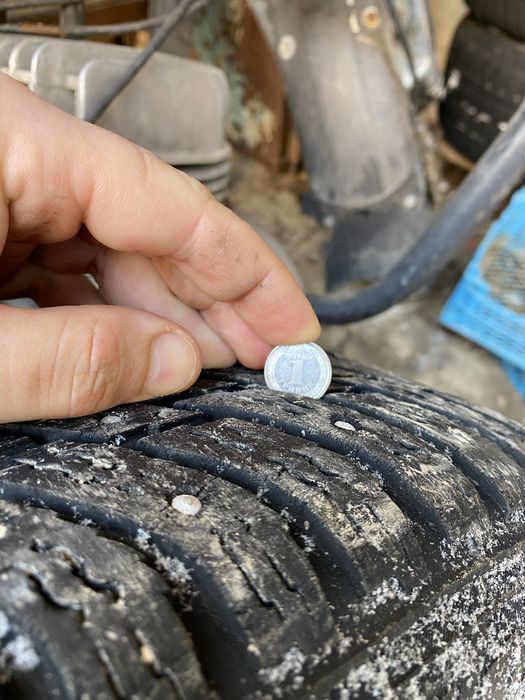 Шини Nokian 195/65/15 Зима Шип