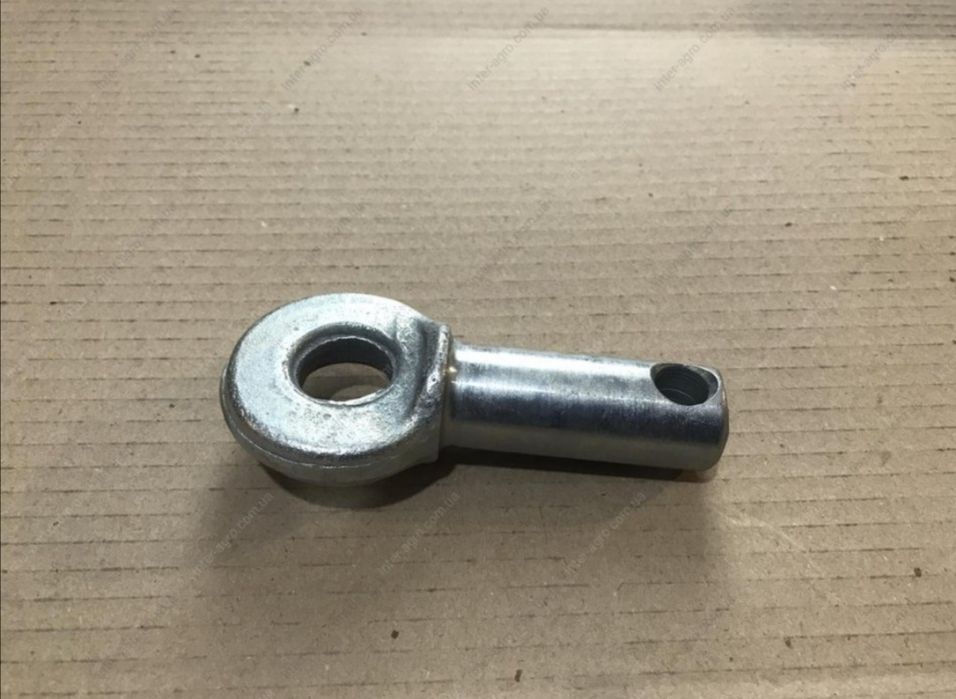 Проушини продольной тяги задней навески (кованная) на МТЗ