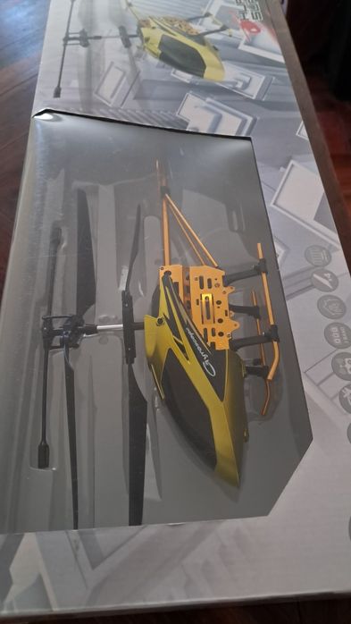 Helicóptero/drone RC