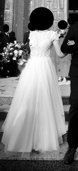 Suknia Ślubna 38/40 ecru + welon