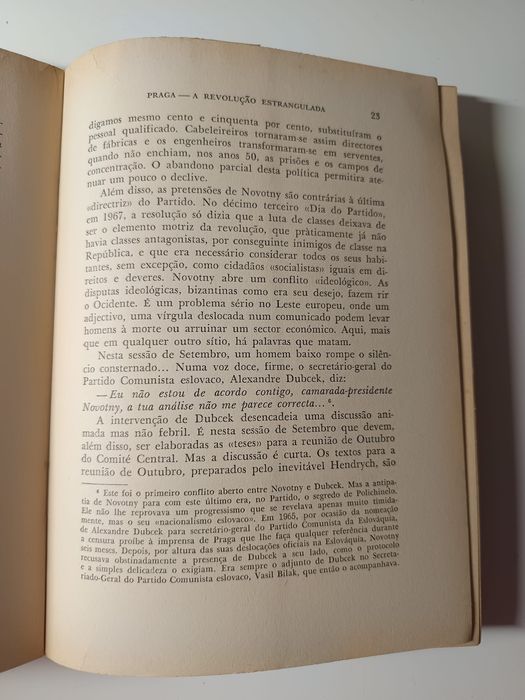 Praga a revolução estrangulada