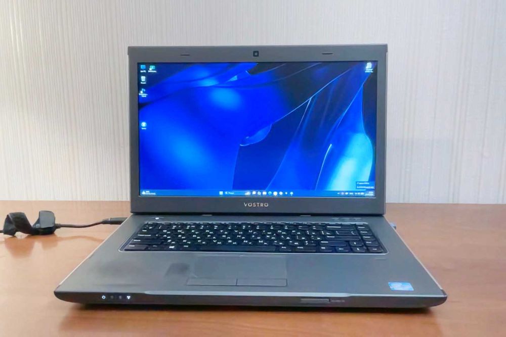 Ноутбук Dell Vostro 15,6" / Core i7-3612QM / 16gb / 240 гб SSD