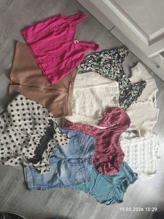 Zestaw ubrań damskich