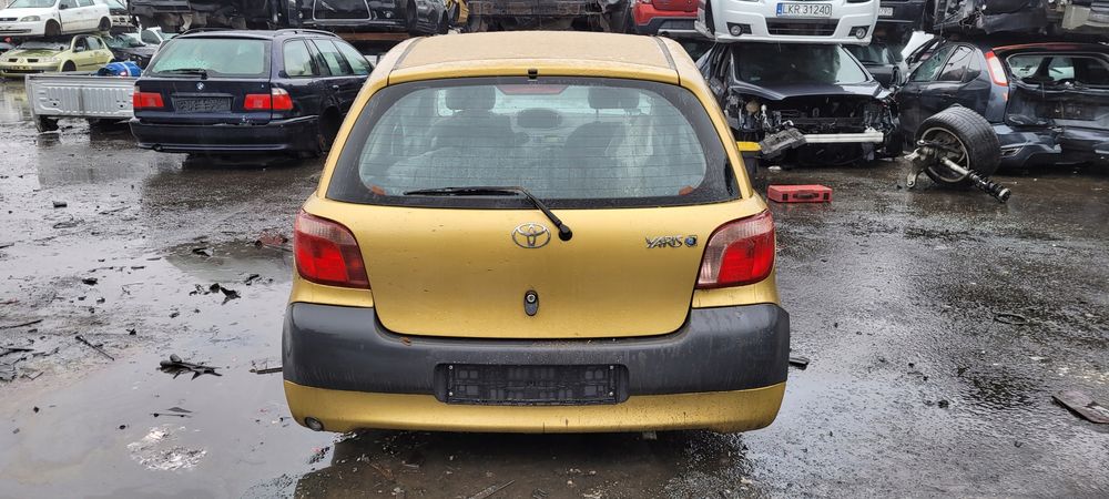 klapa bagażnika toyota yaris i japończyk wybór kolorów 580, 209, 1