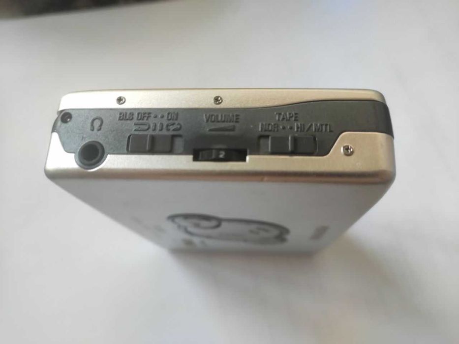 Премиальный кассетный плеер Aiwa HS-PX 380