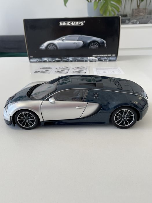Model Bugatti Veyron Super Sport 2011 1/18 Minichamps j AutoArt Kyosho