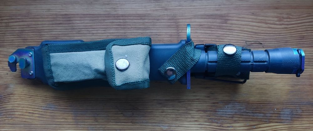 Bagnet M9, do AR-15/M16, pochwa z ostrzałką, nożyce