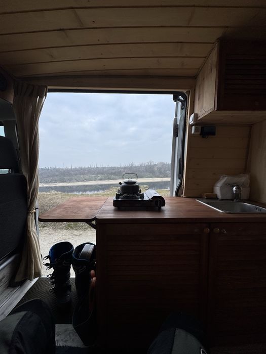 Продам автодом кемпер